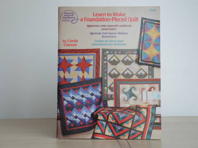 learn to make a foundation-pieced quilt - Clicca l'immagine per chiudere
